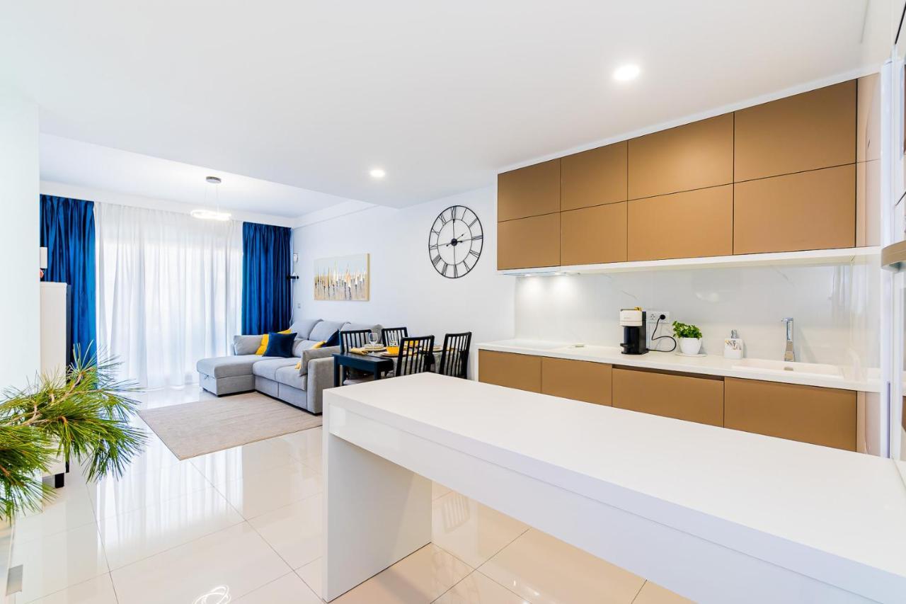 New Comfortable With 2 Bedrooms Near The * Torre de la Horadada