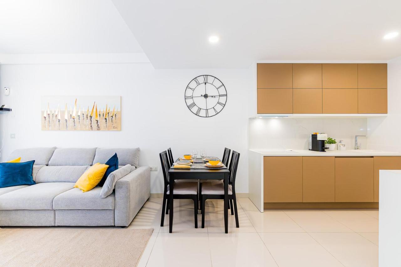 Apartment New Comfortable With 2 Bedrooms Near The