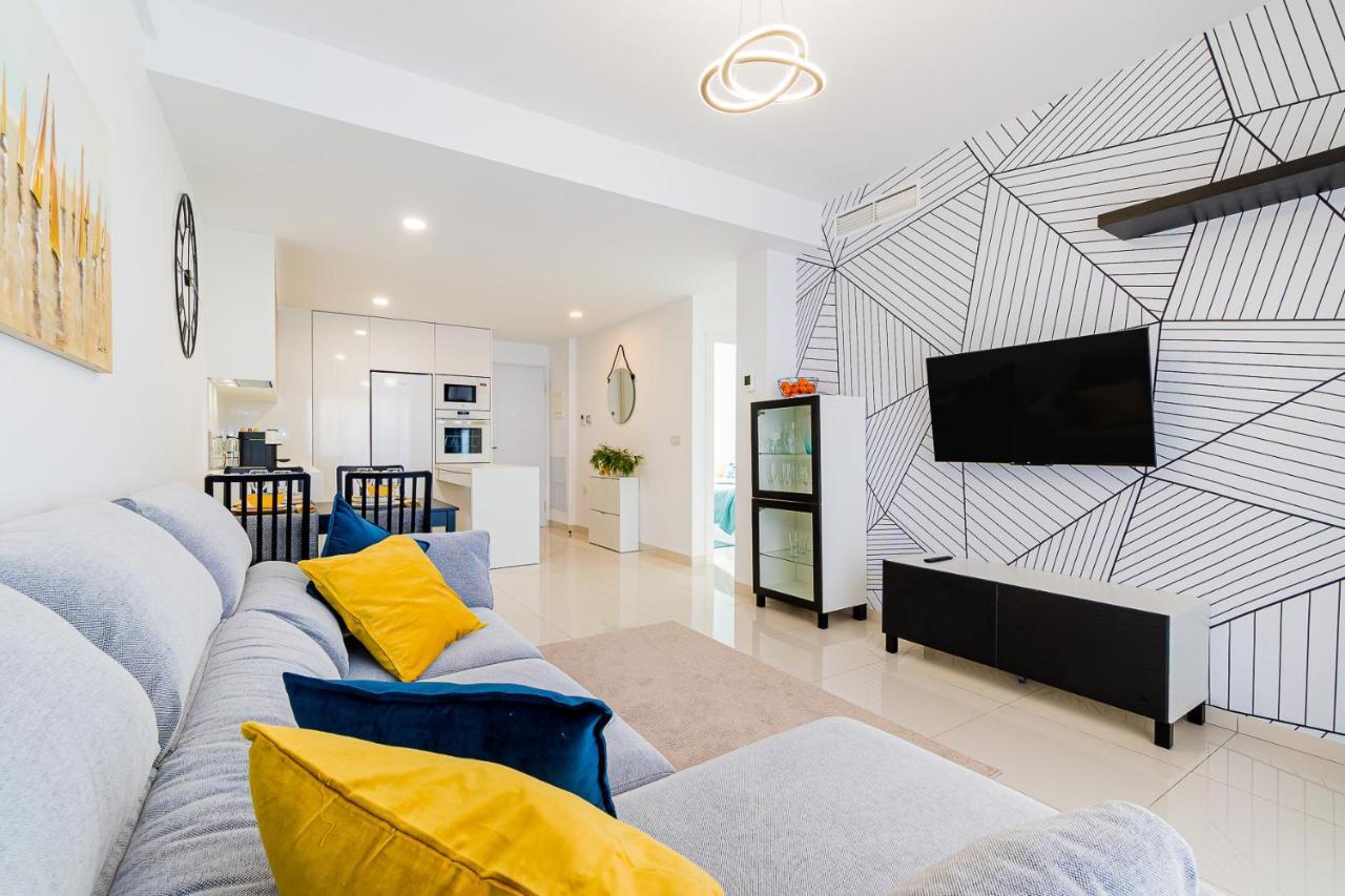 Apartment New Comfortable With 2 Bedrooms Near The *