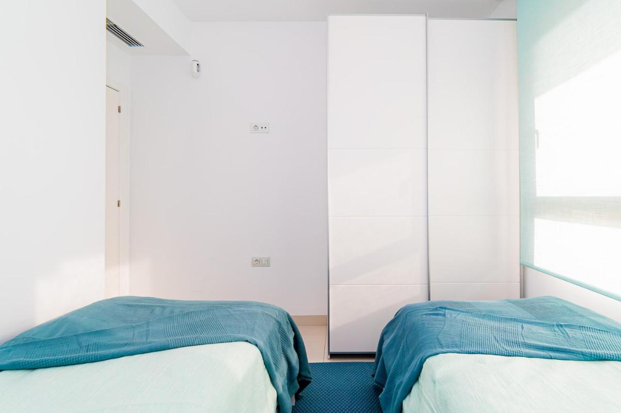 New Comfortable With 2 Bedrooms Near The Apartment Torre de la Horadada